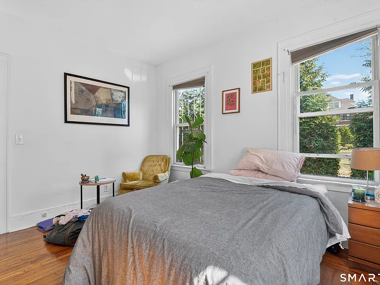 224 Huntington St #1 — Photo 10