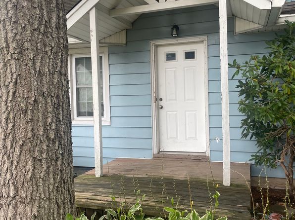 (undisclosed Address)