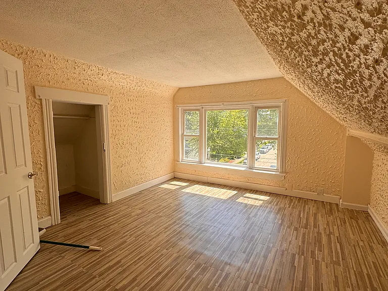 139 E Forest Ave #2 — Photo 11