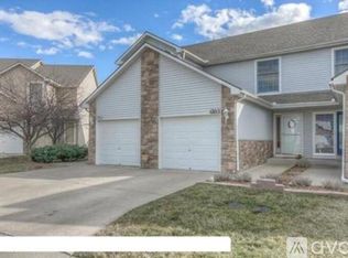 13013 Washington Ct, Kansas City, KS 66109