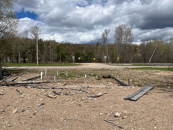 5th image of 288 Benson Mines Golf Course Rd