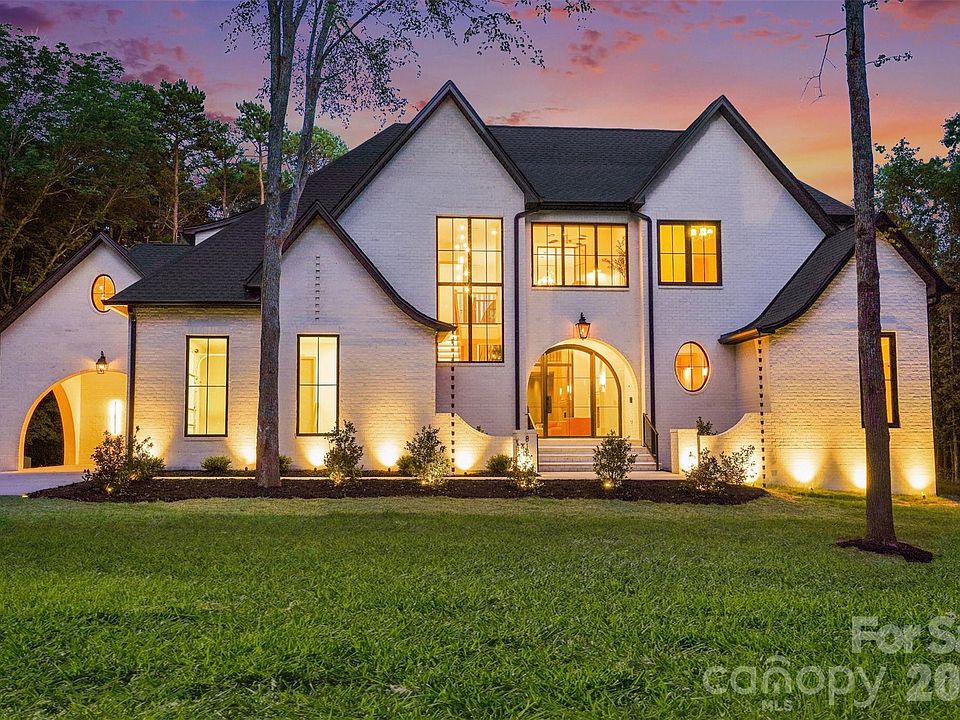 1st image of 8124 Asheley Glen Dr