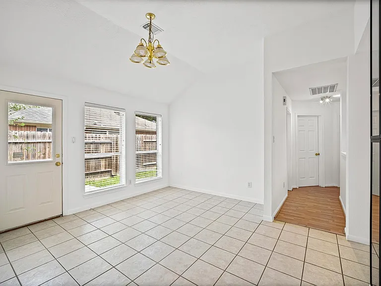 26115 Cypresswood Dr — Photo 8