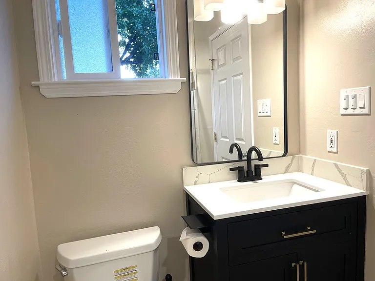 4335 Belvedere Dr — Photo 14