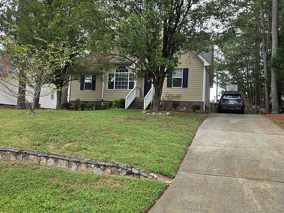 4th image of 2060 Ferbow St