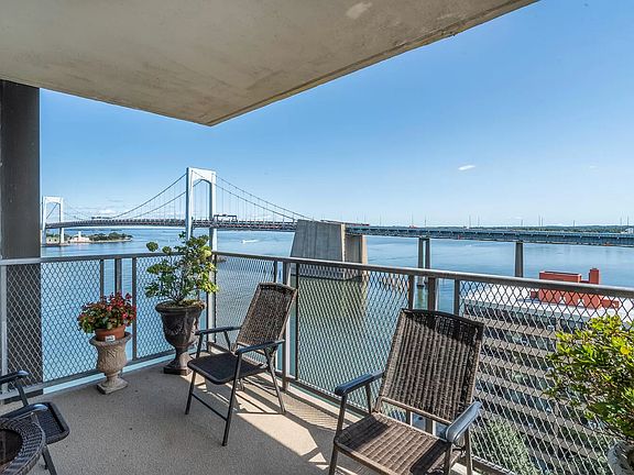 5th image of 166-25 Powells Cove Blvd APT 14M