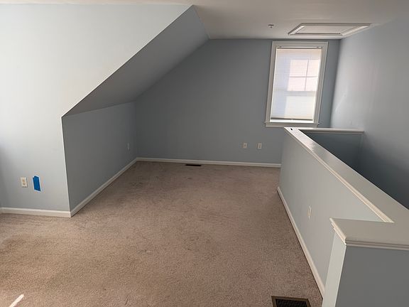 2nd image of 13 Honora Ct #13