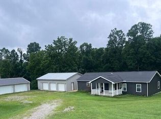 37259 Davis Chapel Rd, Logan, OH 43138