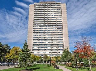 735 Don Mills Rd #306, Toronto, ON M3C1S9