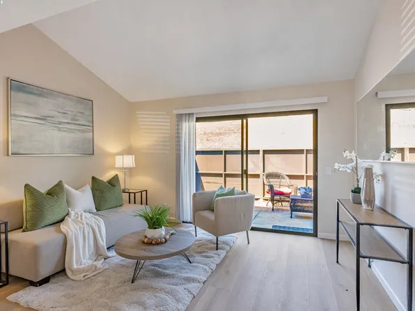 249 Entrada Plz, Union City, CA 94587