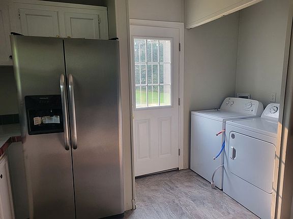 All appliances included