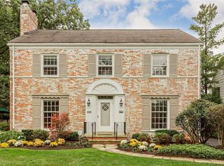 22480 Calverton Rd, Shaker Heights, OH 44122