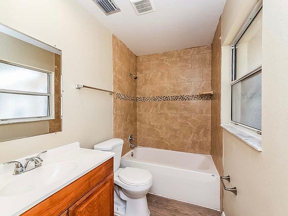 3rd image of 6428 8th Street Ct W