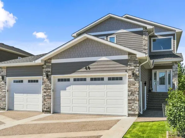 60 E Pritchard Dr, Whitecourt, AB T7S 0G3