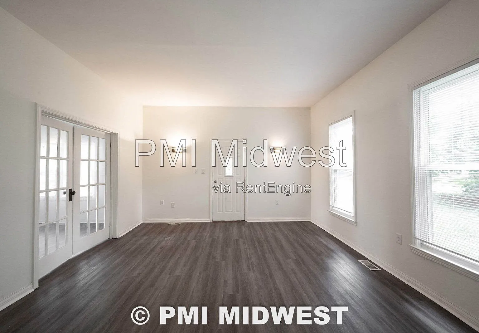 3 bed, 1.0 bath, 1264 sqft, $1,200 — Photo 4