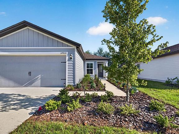 2nd image of 37450 Whisper Way