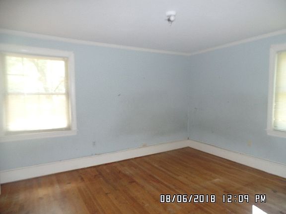 3rd image of 300 Club Acres Blvd