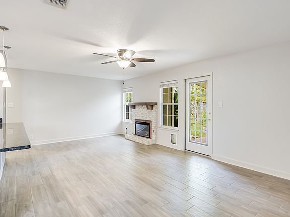 5th image of 5819 Cliffbrier Dr