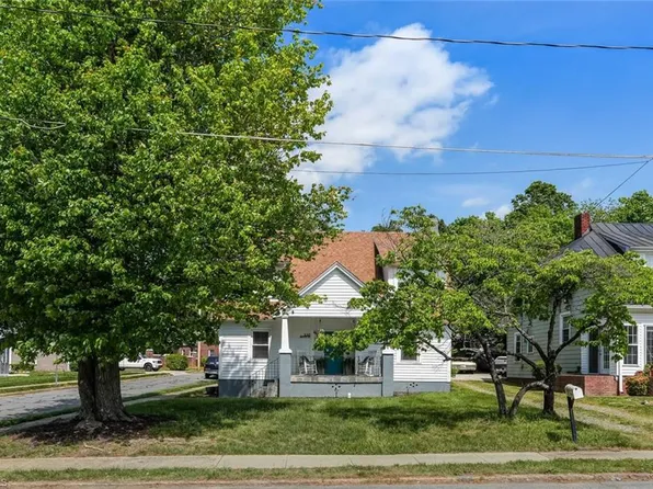 530 Boyd St, Reidsville, NC 27320