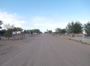 75 Carmel Rd, Los Lunas, NM 87031