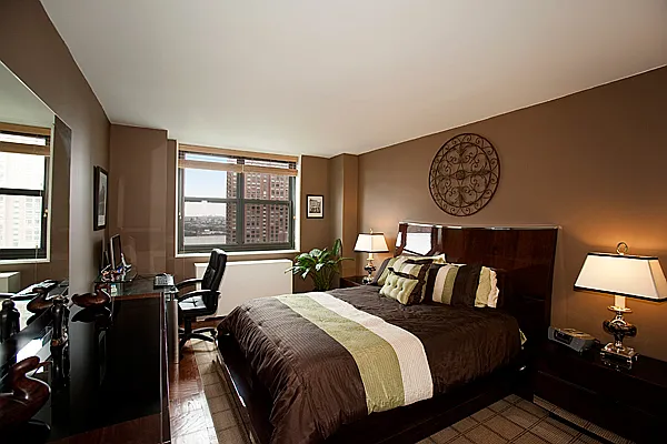 Sold by Rich Associates Real Estate LLC | media 21