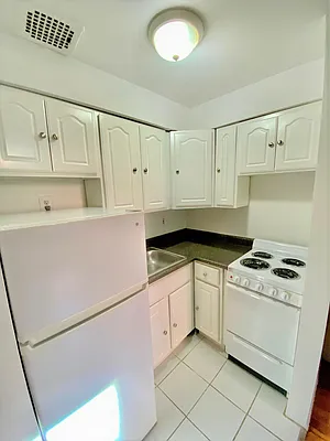 Rented by Douglas Elliman | media 11