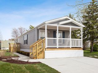 186 N Windmere Cir, Matteson, IL 60443