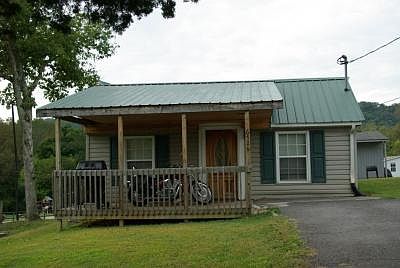 1st image of 6726 Todd Ln