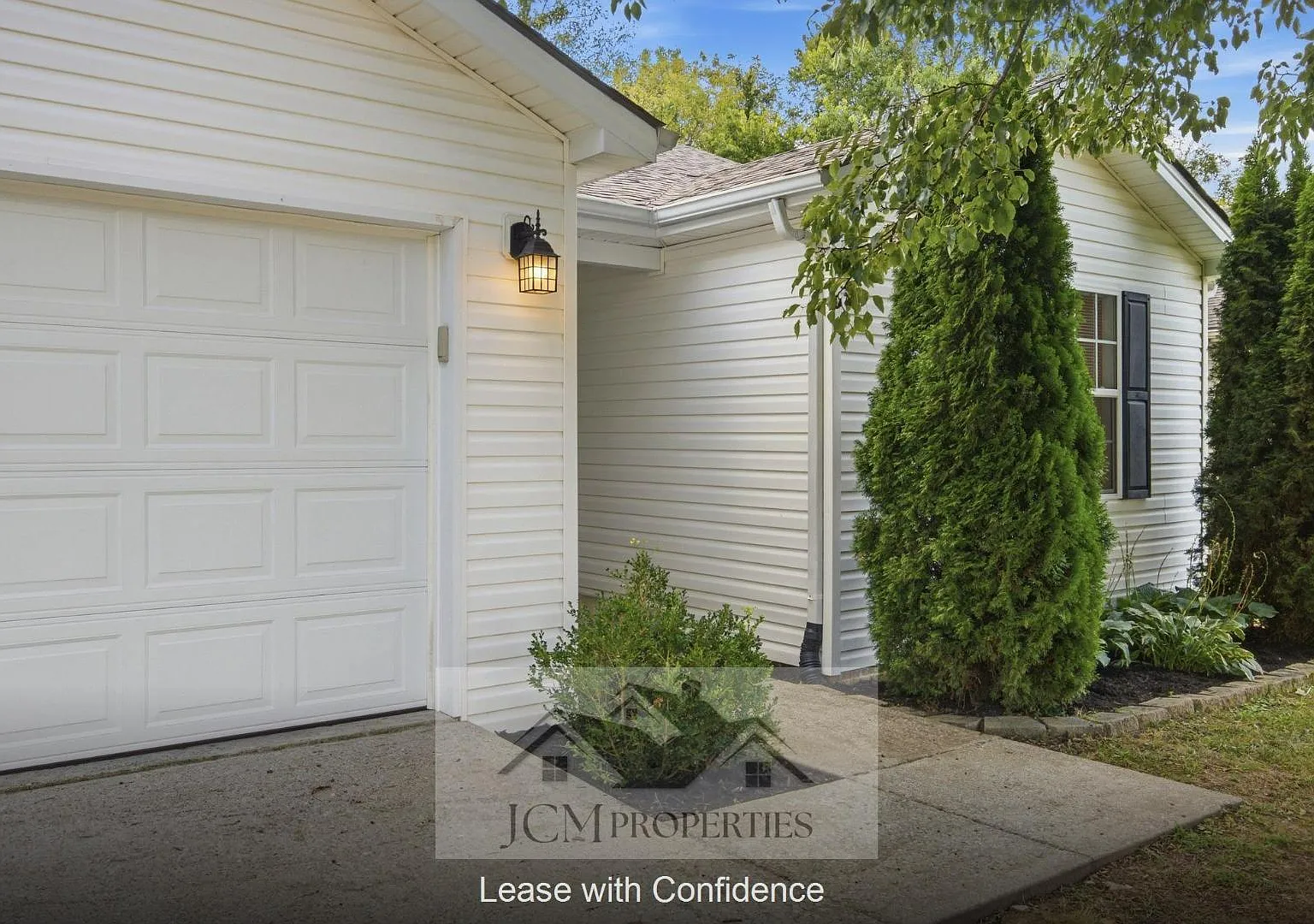700 Cottonwood Dr — Photo 4