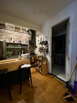 Rented by Pear NYC LLC | media 11