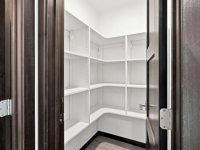 1249 N Marion Rd #2 — Photo 3