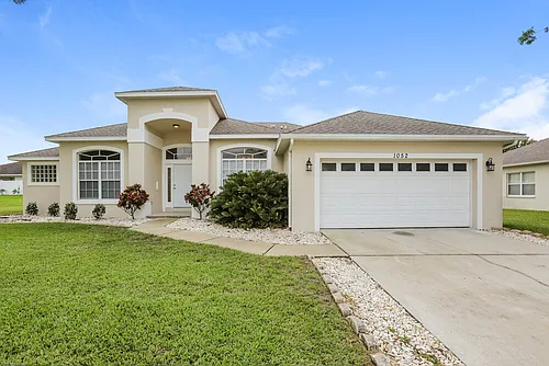 1052 Sadie Ln Photo 1