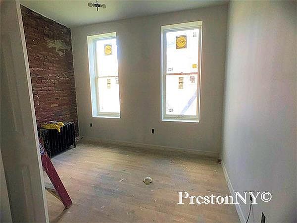 1st image of 190 Bleecker St APT 17