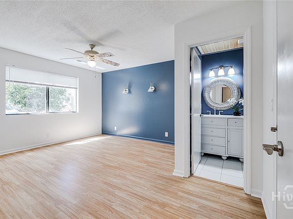 3rd image of 102 Oyster Shell Road #C-11
