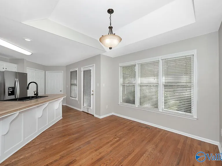 180 Jarrett Ln — Photo 22