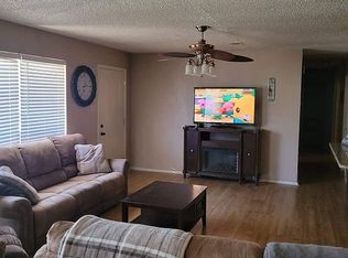 1939 E Texas St, Denison, TX 75021