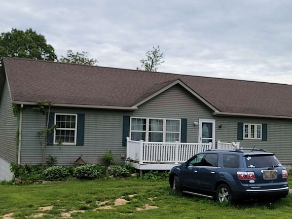 3rd image of 344 Massanutten Dr