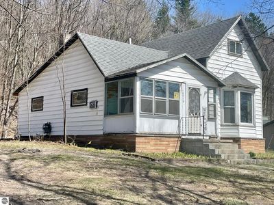 10978 Platte St, Honor, MI, 49640