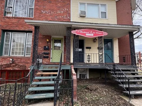 927 SW Huntoon St, Topeka, KS 66604