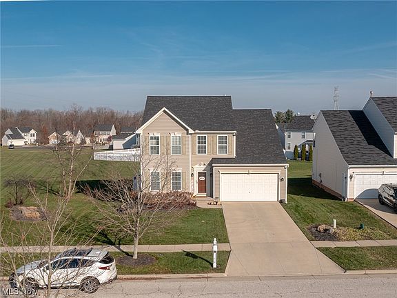 4th image of 1271 Tinkers Green Dr