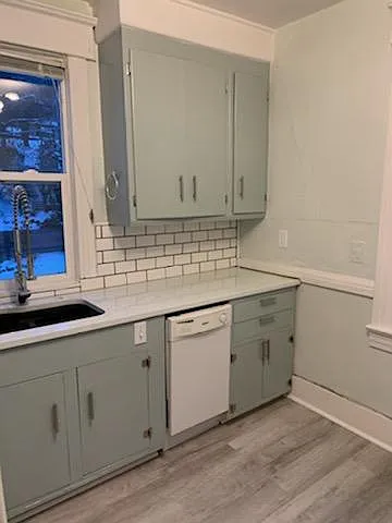 1522 Taylor Ave N #C — Photo 9