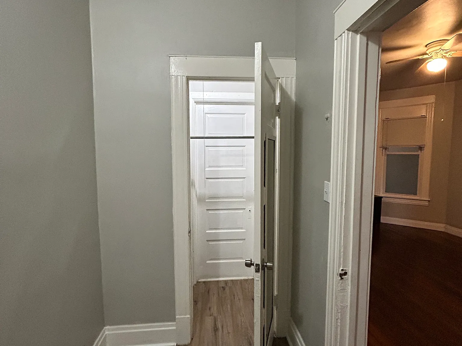 8132 S Exchange Ave — Photo 4