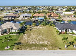 1616 NW 38th Pl, Cape Coral, FL 33993
