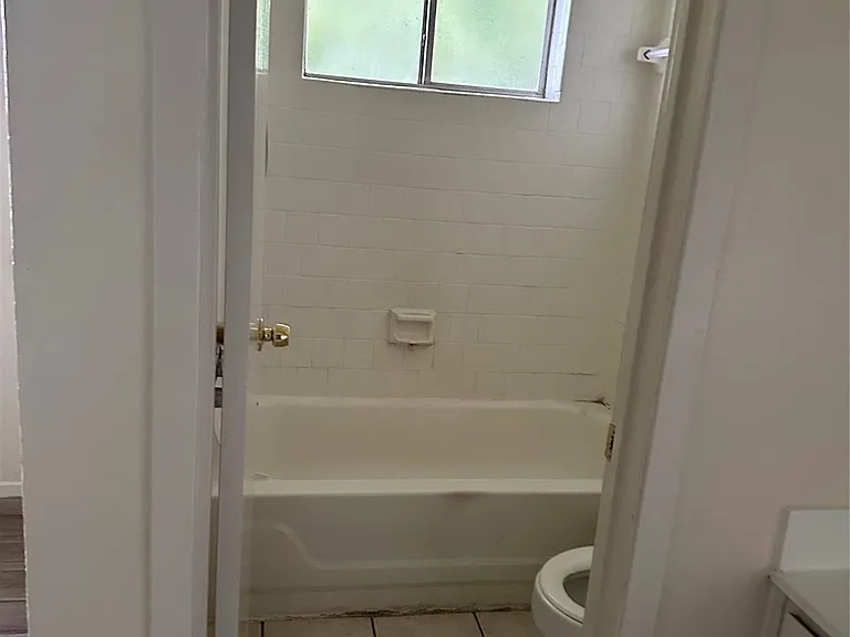 13910 Towne Way Dr — Photo 11