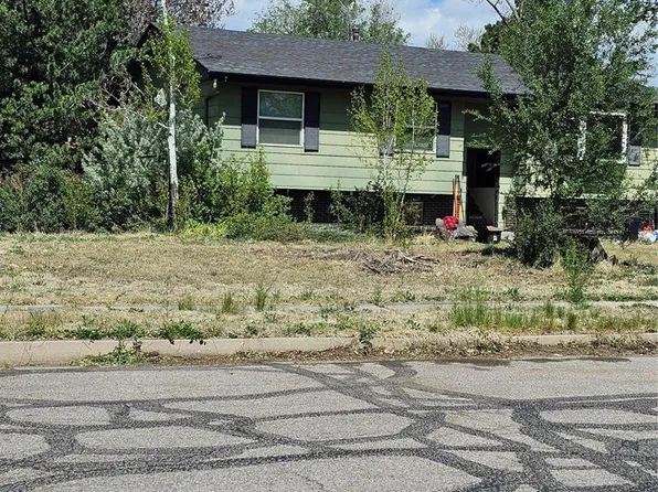 1404 Keaton Ln, Colorado Springs, CO 80909