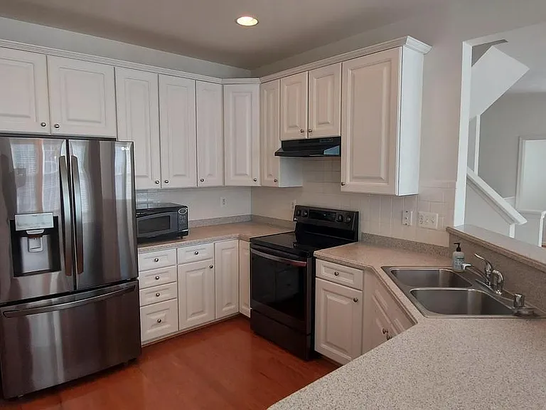 7112 Silverleaf Oak Rd #169 — Photo 12