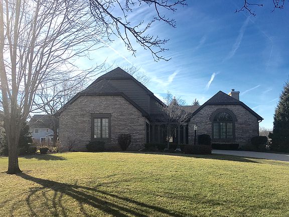 2nd image of 27087 Shawnee Dr