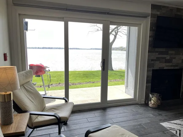 1522 Grandview COURT #7, Kansasville, WI 53139