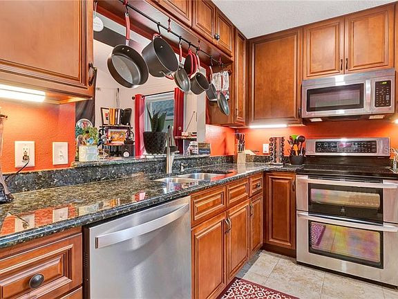 5th image of 9203 Lake Lotta Cir