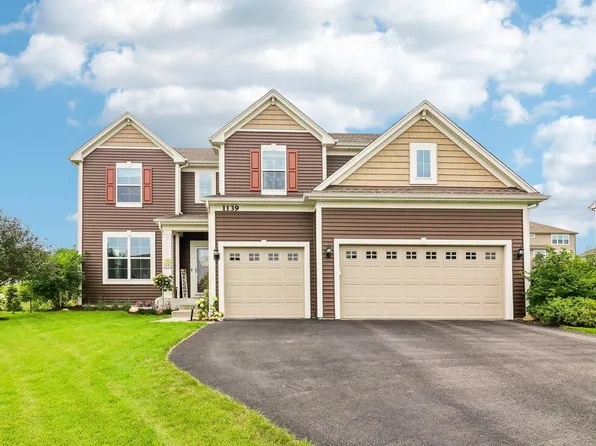 1139 River Birch Blvd, Crystal Lake, IL 60012